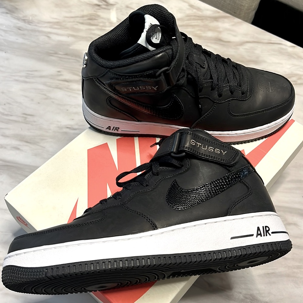 STUSSY X AIR FORCE 1 MID 'BLACK SNAKESKIN'